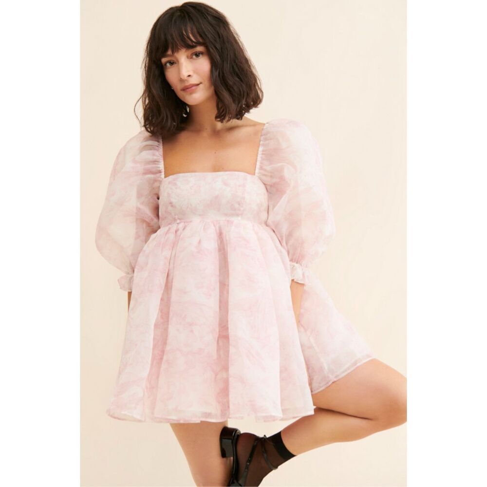 New Selkie Puff Sleeve Organza Floral Dress Size S